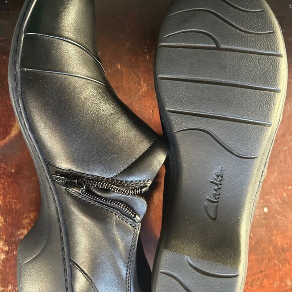 Clarks Loafer Size 10 Wide 10W - Picture 4 of 4